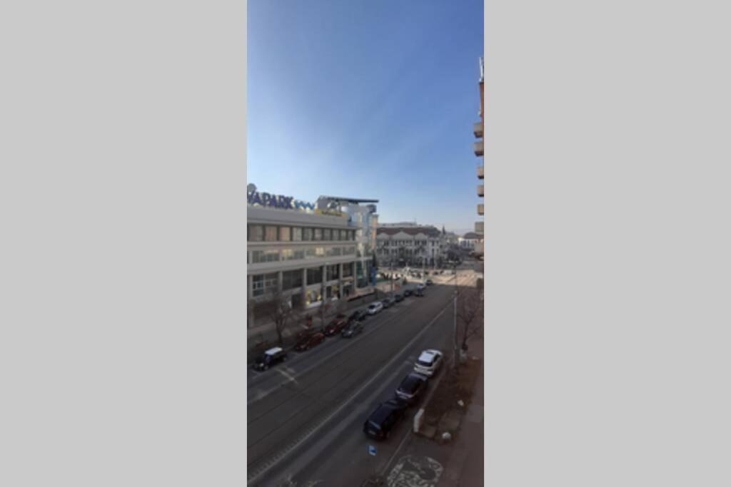 High Street Apartman Мішкольц Екстер'єр фото