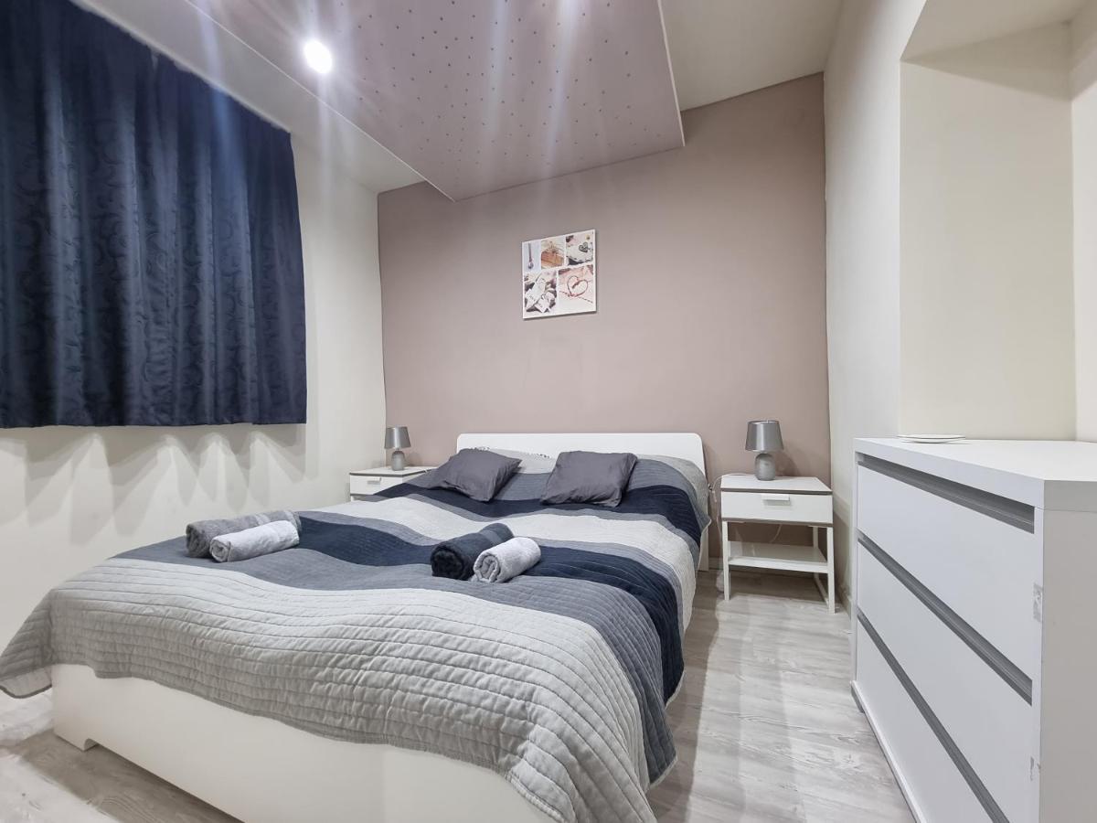 High Street Apartman Мішкольц Екстер'єр фото
