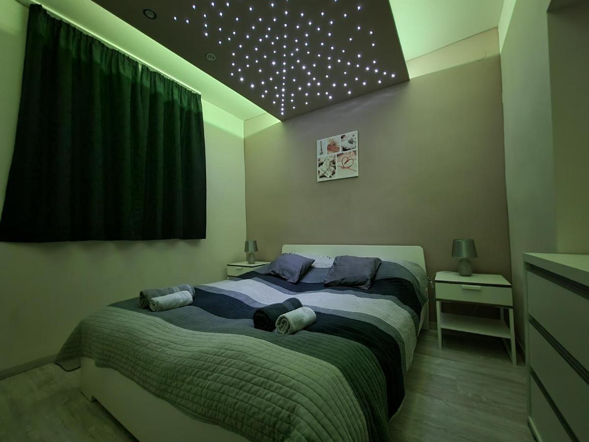 High Street Apartman Мішкольц Екстер'єр фото